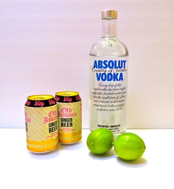 ingredients to make a delicious moscow mule